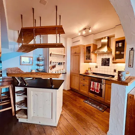 Complet A 4 A 6 Personnes 아파트 *