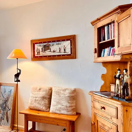 Complet à 4 à 6 Personnes * Crans-Montana