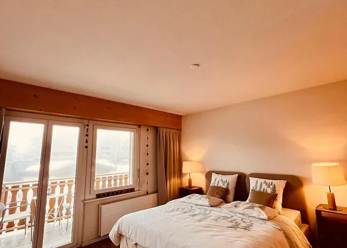 Complet à 4 à 6 Personnes *