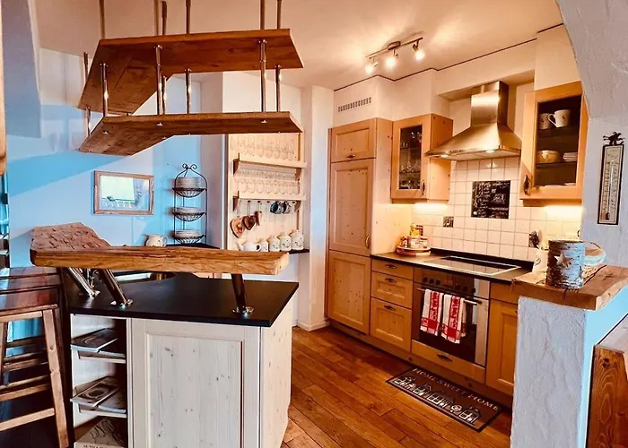 Complet à 4 à 6 Personnes Appartement *