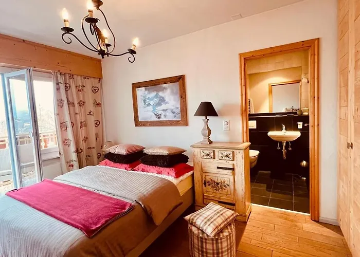 Complet à 4 à 6 Personnes Appartement Crans-Montana